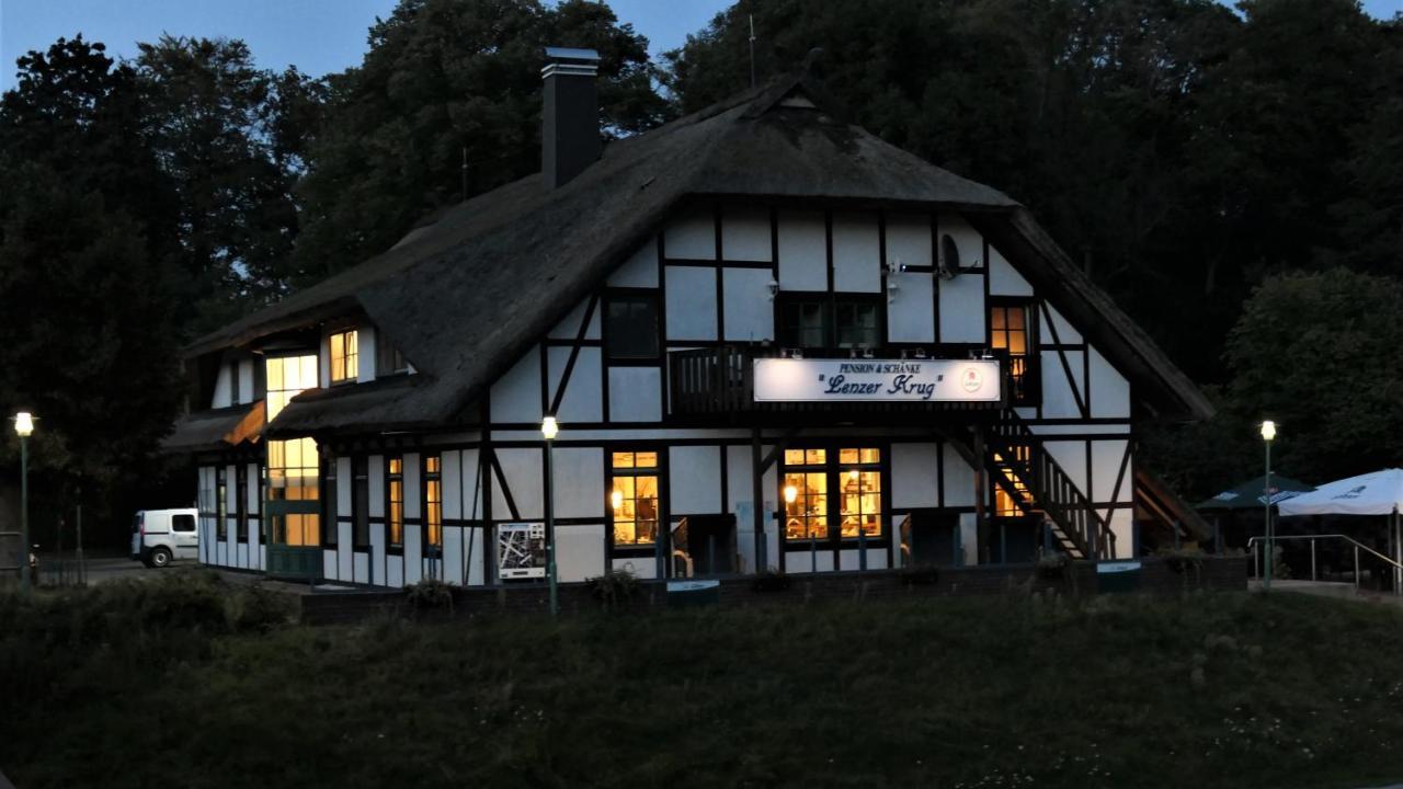 Hotel & Restaurant Lenzer Krug Malchow  Exteriör bild